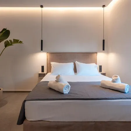 Le Fleur Apartment